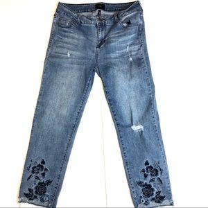 Celebrity Pink Raw Hem Embroidered Jeans size 30